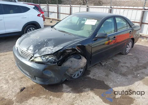 2005 Toyota Camry Le из США, поврежденный, VIN 4T1BE32K25U618104